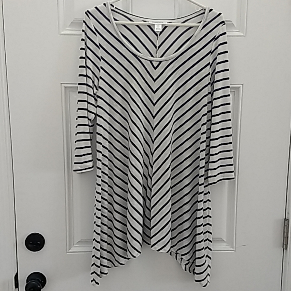 Motherhood maternity black/white top